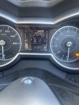 Yamaha X-Max 300 15kw Automat - 16