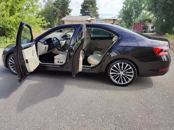 Škoda Superb L&K 2.0TDi, 147kW, 4x4, MATRIX, VIRTUAL - 16