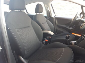 Peugeot 208 - 16
