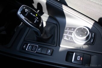 BMW X1 BMT xDrive 20i, 131kW, (2021) - 16