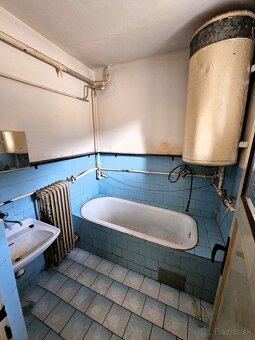 3-izbový rodinný dom v priamom centre obce KUZMICE - 16