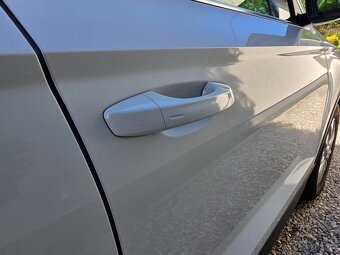 Škoda Karoq 2.0 TDI SCR Style 4x4 DSG, Mesačne: 381€ - 16
