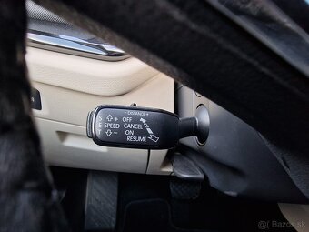 Škoda Octavia Combi 2.0 TDI SCR Style DSG Panorama - 16