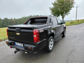Chevrolet Avalanche 5.3 - 16