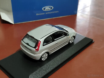 1:43 modely Ford - 16