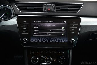 Škoda Superb Combi 2.0 TDi 150 PS KAMERA / CLIMATE WINDSCREE - 16