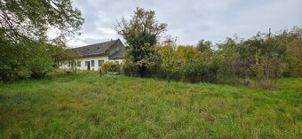 NA PREDAJ STAVEBNÝ POZEMOK BRATISLAVA - 16