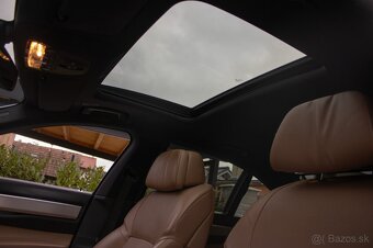 BMW Rad 7 740d xDrive 01/2011 - 16