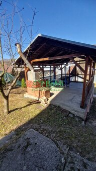 7-izbový  rodinný dom v meste Dobšiná - NA PREDAJ - 16