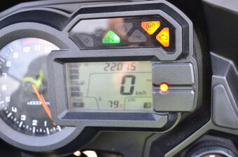 Kawasaki Versys 1000 - 16