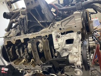 BMW X6 40, 230kW po veľkom servise - 16