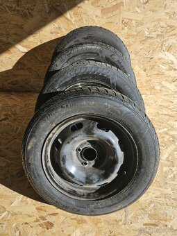 🚗💨 PEUGEOT 208 - 16