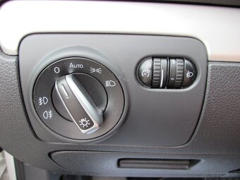 Volkswagen Golf Variant 1.4 TSI 160k Comfortline DSG - 16