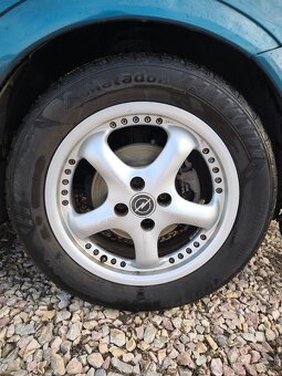 Opel Astra G na náhradné diely - 16