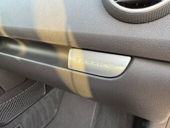 Audi A3 Sportback 3.2 V6, quattro DSG - 16