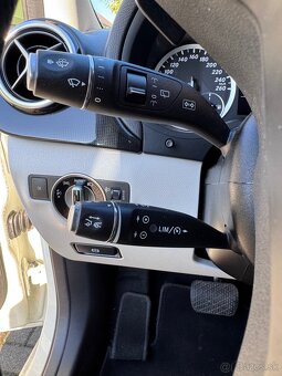 Mercedes-benz B 220 CDI - 16