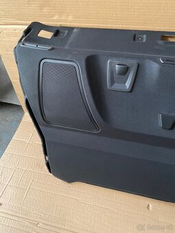 Čierny strop BMW F10 rad 5 - 16