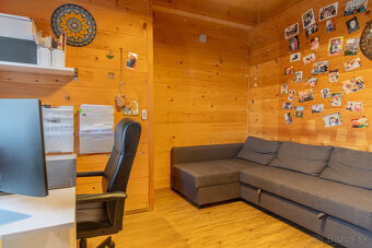 Na predaj dom snov–rodinné sídlo s jazierkom na kúpanie a pa - 16