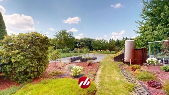 VEĽMI PEKNÝ 2–3 GENERAČNÝ RD s možnosťou podnikania - 16