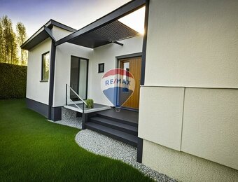 Rodinný dom 3+1 izbový, 565m2 pozemok, pri nemocnici Michalo - 16