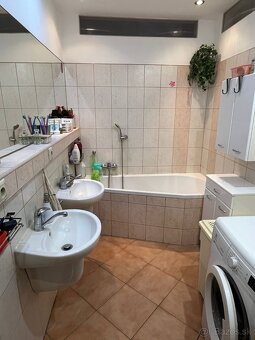 3i zariadený byt na predaj, centrum Prievidze - 16