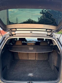 Volkswagen Passat B7 2.0 TDi 103kw - 16