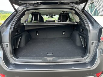 SUBARU OUTBACK 2.5i AWD COMFORT+KŮŽE MY2025 - 16
