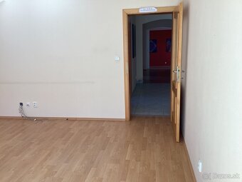 ZNÍŽENÁ CENA 7i RD v exkluzívnej lokalite Piešťan FLOREÁT - 16