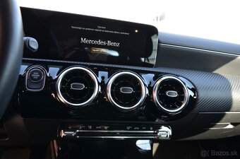 Mercedes-Benz A trieda 250 e /T Style 160KW PheV - 16