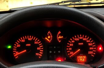 Renault Clio 1.2 55kW – 2. majiteľ - 16
