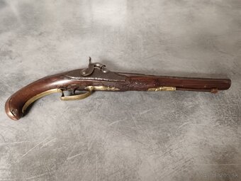 Starožitné pištole pušky - 16