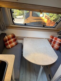 Predám obytný príves NIEWIADÓW N Cross mini. - 16