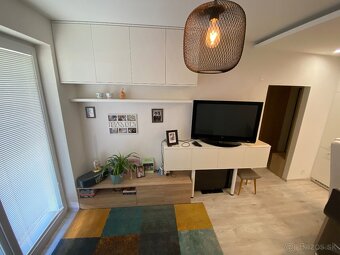 Prenajom garzonka v novostavbe Iliaš - 16