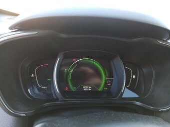 Renault Kadjar 1.6 TCe benzín 120kW - 16