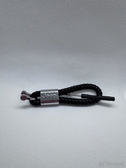 Kľúčenka s logom autá - 16