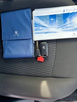 Peugeot 301 Facelift - 16