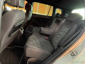 Volkswagen Tiguan 2.0 TDI 4MOTION Highline - 16