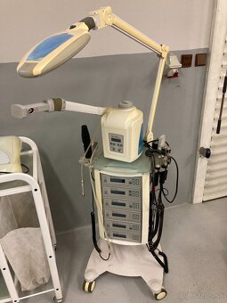 Vybavenie do salonu krásy - kontaktovať iba TELEFONICKY - 16