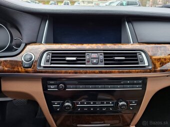 BMW Rad 7 xDrive 740d, SR, 1. majiteľ, Preverené vozidlo - 16