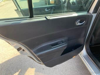 Renault Megane II combi - 16