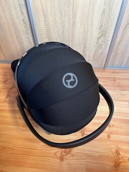 Cybex CLOUD Z2 i-SIZE Plus (0-13 kg) Deep Black Platinum - 16