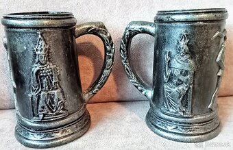 Zaujímavé fľašky, poháre. - 16