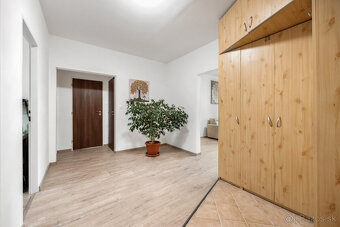 EXKLUZÍVNE na predaj – krásny 4-izbový dom vo vyhľadávanej č - 16