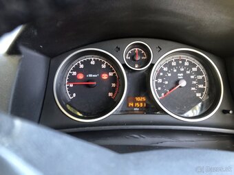 OPEL / ASTRA DESIGN - PRAVÉ RIADENIE - 16