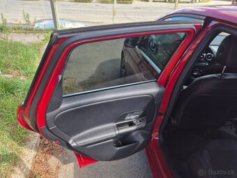 Mercedes-Benz B trieda 180 d A/T - 16