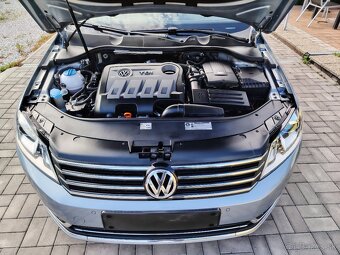 Volkswagen Passat Variant 2.0 TDI 103Kw M6 Highline Panorama - 16