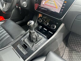 Škoda Superb Combi 2.0 TDI - 16