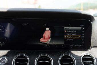 Mercedes-Benz E trieda Sedan 220 d 4MATIC A/T -ODPOČET DPH- - 16