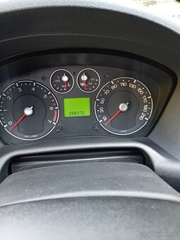 Ford Fusion 1.4 - 16