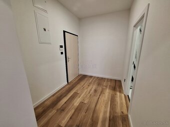 2377 NA PREDAJ EXKLUZÍVNY ŠTVORIZBOVÝ BYT - 16